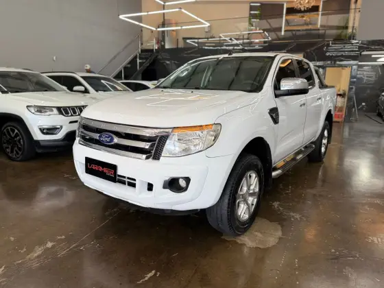 FORD RANGER 2.5 XLT 4X2 CD 16V FLEX 4P MANUAL