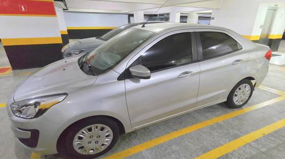 FORD KA 1.5 TI-VCT FLEX SE SEDAN AUTOMÁTICO