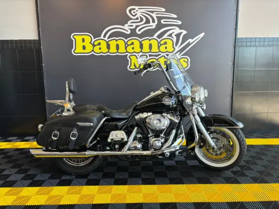 HARLEY-DAVIDSON ROAD KING CLASSIC 