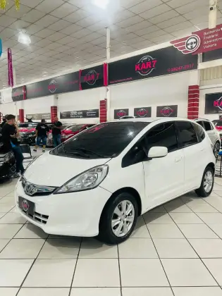 HONDA FIT 1.4 LX 16V FLEX 4P AUTOMÁTICO