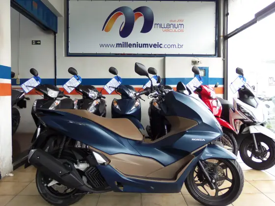 HONDA PCX 160 DLX 