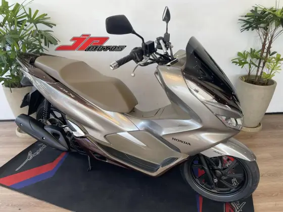 HONDA PCX DLX 