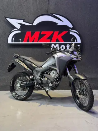 HONDA XRE 300 SAHARA 