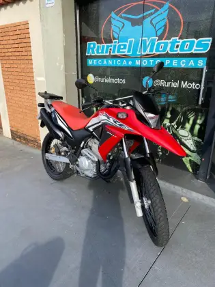 HONDA XRE 300 