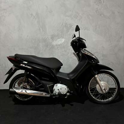 HONDA-BIZ 125 ES-2011