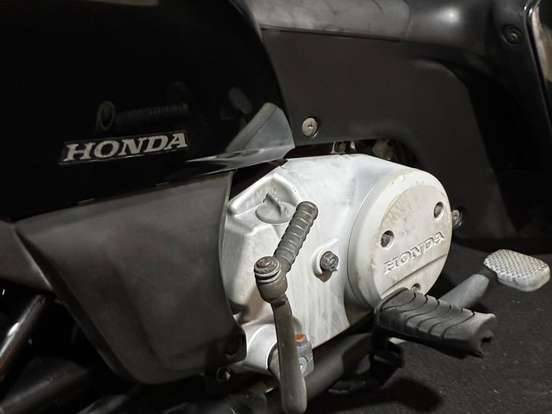 HONDA-BIZ 125 ES HONDA-BIZ 125 ES-2011