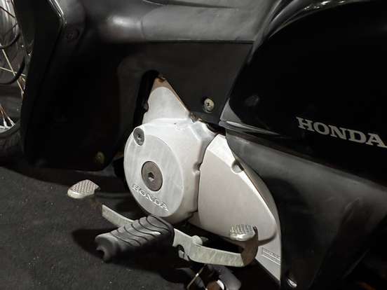 HONDA-BIZ 125 ES HONDA-BIZ 125 ES-2011