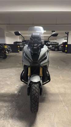 HONDA-X-ADV-2023