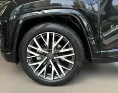 JEEP COMMANDER 1.3 T270 TURBO FLEX OVERLAND AT6 JEEP COMMANDER 1.3 T270 TURBO FLEX OVERLAND AT6