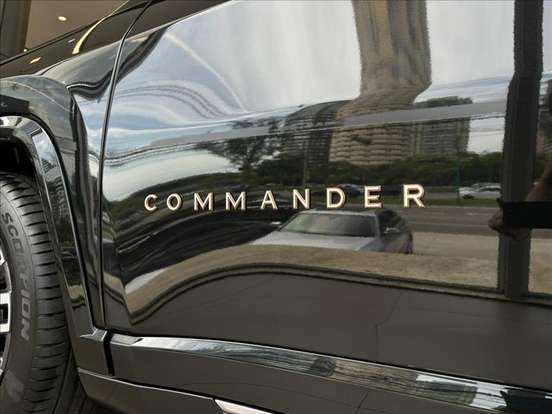 JEEP-COMMANDER-2025