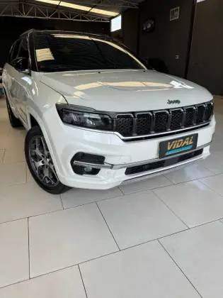 JEEP COMMANDER 2.0 TD380 TURBO DIESEL OVERLAND AT9