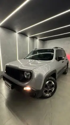 JEEP RENEGADE 1.8 16V FLEX LONGITUDE 4P AUTOMÁTICO