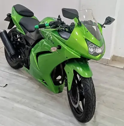 KAWASAKI NINJA 250R 