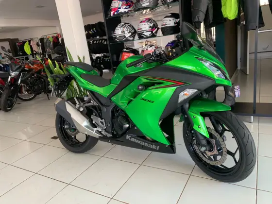 KAWASAKI NINJA 300 