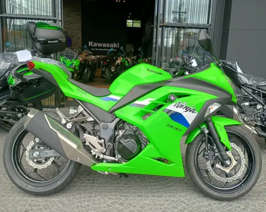 KAWASAKI NINJA 300 KAWASAKI NINJA 300