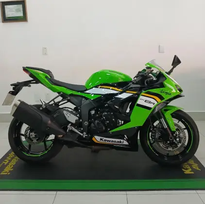 KAWASAKI NINJA ZX-6R KRT 