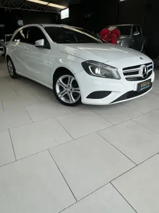MERCEDES-BENZ CLASSE A 2.0 250 TURBO SPORT GASOLINA 4P AUTOMATIZADO