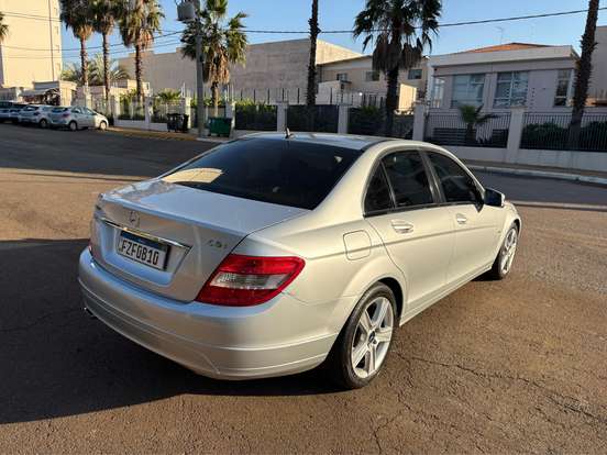 MERCEDES-BENZ-C 180-1.8 CGI CLASSIC SPECIAL 16V GASOLINA 4P AUTOMÁTICO MERCEDES-BENZ-C 180-2010