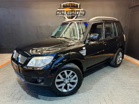 MITSUBISHI PAJERO TR4 2.0 4X2 16V 140CV FLEX 4P MANUAL