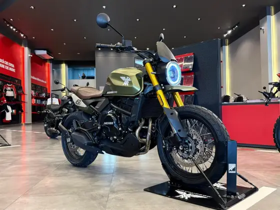 MOTO MORINI SEIEMMEZZO SCRAMBLE 