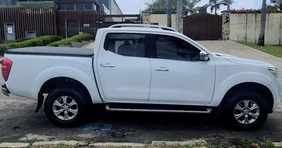 NISSAN-FRONTIER-2.3 16V TURBO DIESEL LE CD 4X4 AUTOMÁTICO NISSAN-FRONTIER-2018