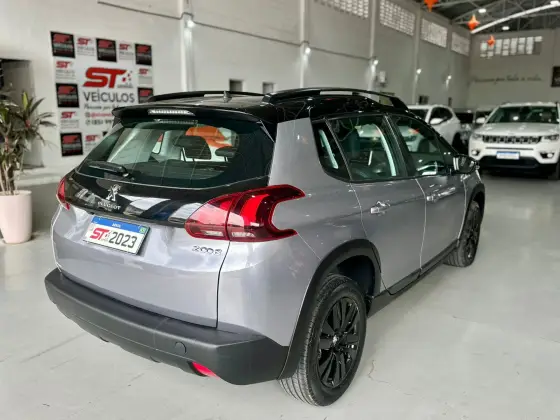 PEUGEOT 2008 1.6 16V THP FLEX STYLE 4P AUTOMÁTICO