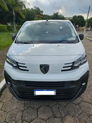 PEUGEOT-EXPERT-2024