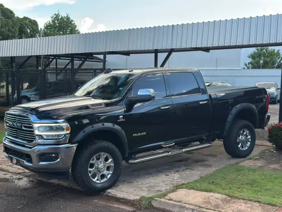 RAM 2500 6.7 I6 TURBO DIESEL LARAMIE CD 4X4 AUTOMÁTICO