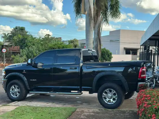 RAM-2500-6.7 I6 TURBO DIESEL LARAMIE CD 4X4 AUTOMÁTICO RAM-2500-2022