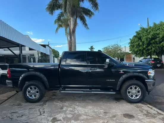 RAM-2500-6.7 I6 TURBO DIESEL LARAMIE CD 4X4 AUTOMÁTICO RAM-2500-2022