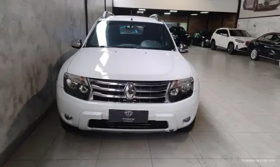 RENAULT DUSTER 2.0 DYNAMIQUE 4X2 16V FLEX 4P AUTOMÁTICO