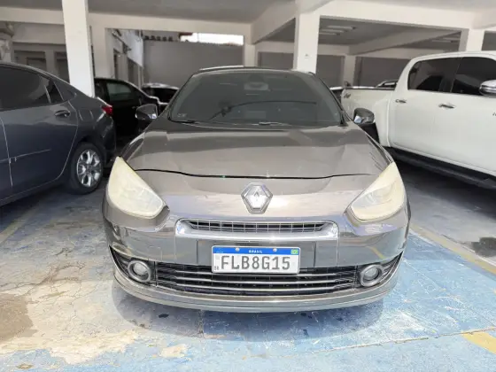 RENAULT FLUENCE 2.0 DYNAMIQUE 16V FLEX 4P AUTOMÁTICO