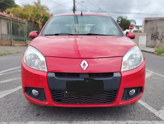 RENAULT SANDERO 1.0 EXPRESSION 16V FLEX 4P MANUAL RENAULT SANDERO 1.0 EXPRESSION 16V FLEX 4P MANUAL