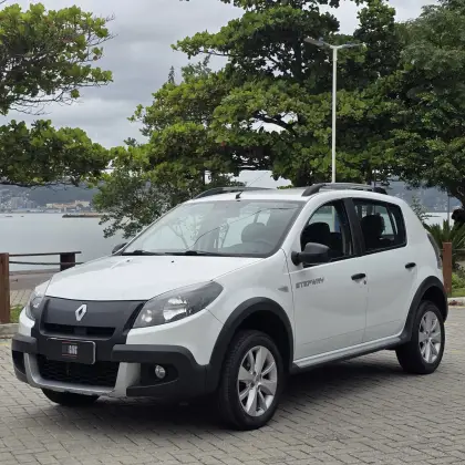 RENAULT SANDERO 1.6 STEPWAY 16V FLEX 4P MANUAL