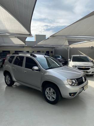 RENAULT DUSTER 2.0 DYNAMIQUE 4X2 16V FLEX 4P AUTOMÁTICO