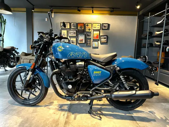 ROYAL ENFIELD SHOTGUN 650 PLASMA BLUE 