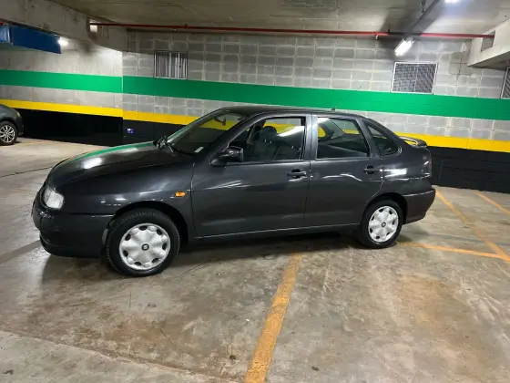SEAT CORDOBA 1.8 SXE 8V GASOLINA 4P MANUAL