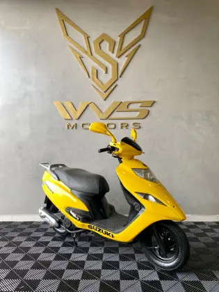 SUZUKI BURGMAN i SUZUKI BURGMAN i