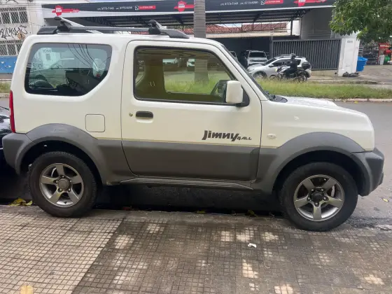SUZUKI JIMNY 1.3 4ALL 4X4 16V GASOLINA 2P MANUAL