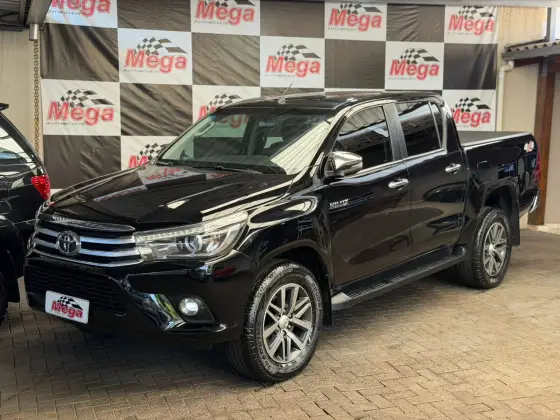 TOYOTA HILUX 2.8 SRX 4X4 CD 16V DIESEL 4P AUTOMÁTICO