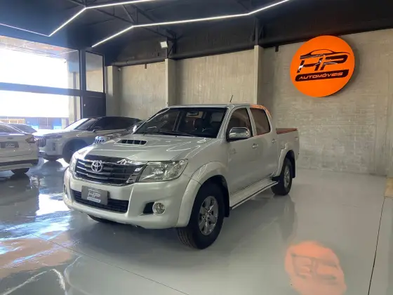 TOYOTA HILUX 3.0 SRV 4X4 CD 16V TURBO INTERCOOLER DIESEL 4P AUTOMÁTICO