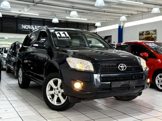TOYOTA RAV4 2.4 4X2 16V GASOLINA 4P AUTOMÁTICO