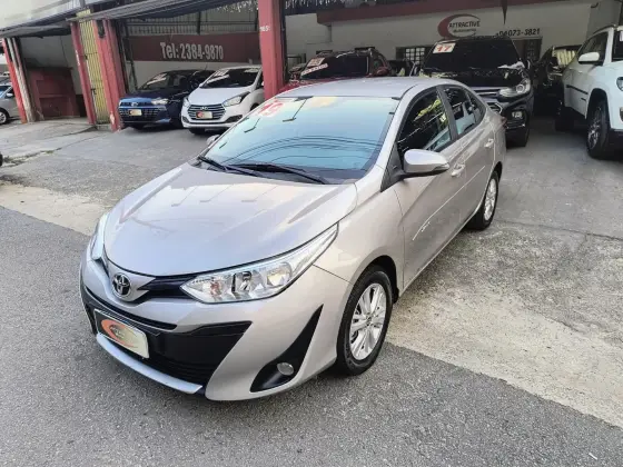 TOYOTA YARIS 1.5 16V FLEX SEDAN XL MULTIDRIVE