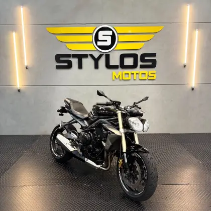 TRIUMPH STREET TRIPLE 675 ABS 
