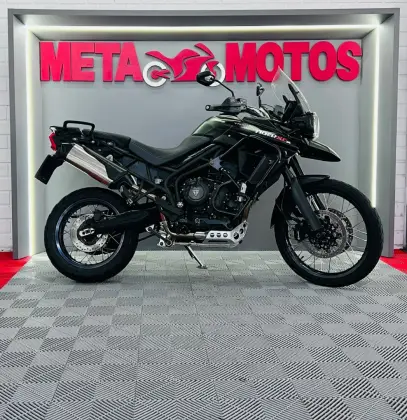 TRIUMPH TIGER 800 XCX 