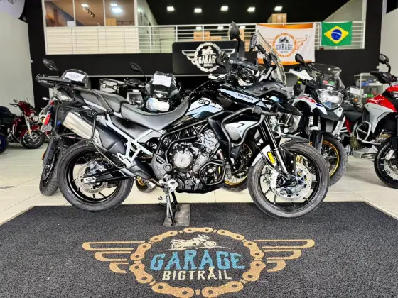 TRIUMPH TIGER 900 GT 