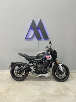 TRIUMPH TRIDENT 660 TRIPLE TRIBUTE EDITION 