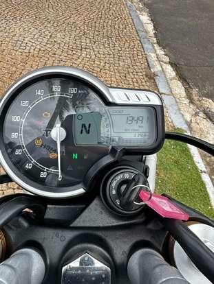 TRIUMPH-SCRAMBLER 400 X-2024
