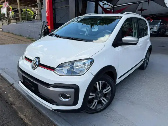 VOLKSWAGEN CROSS UP 1.0 TSI 12V FLEX 4P MANUAL