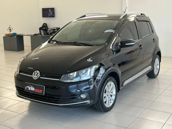 VOLKSWAGEN FOX 1.0 MPI TRACK 12V FLEX 4P MANUAL